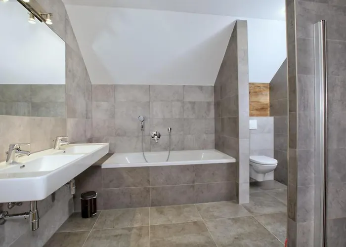 بيت للعطل Panorama Grau Xl